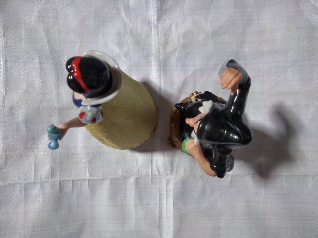 ディズニー 白雪姫 魔女 置物 フィギュリン - メルカリ