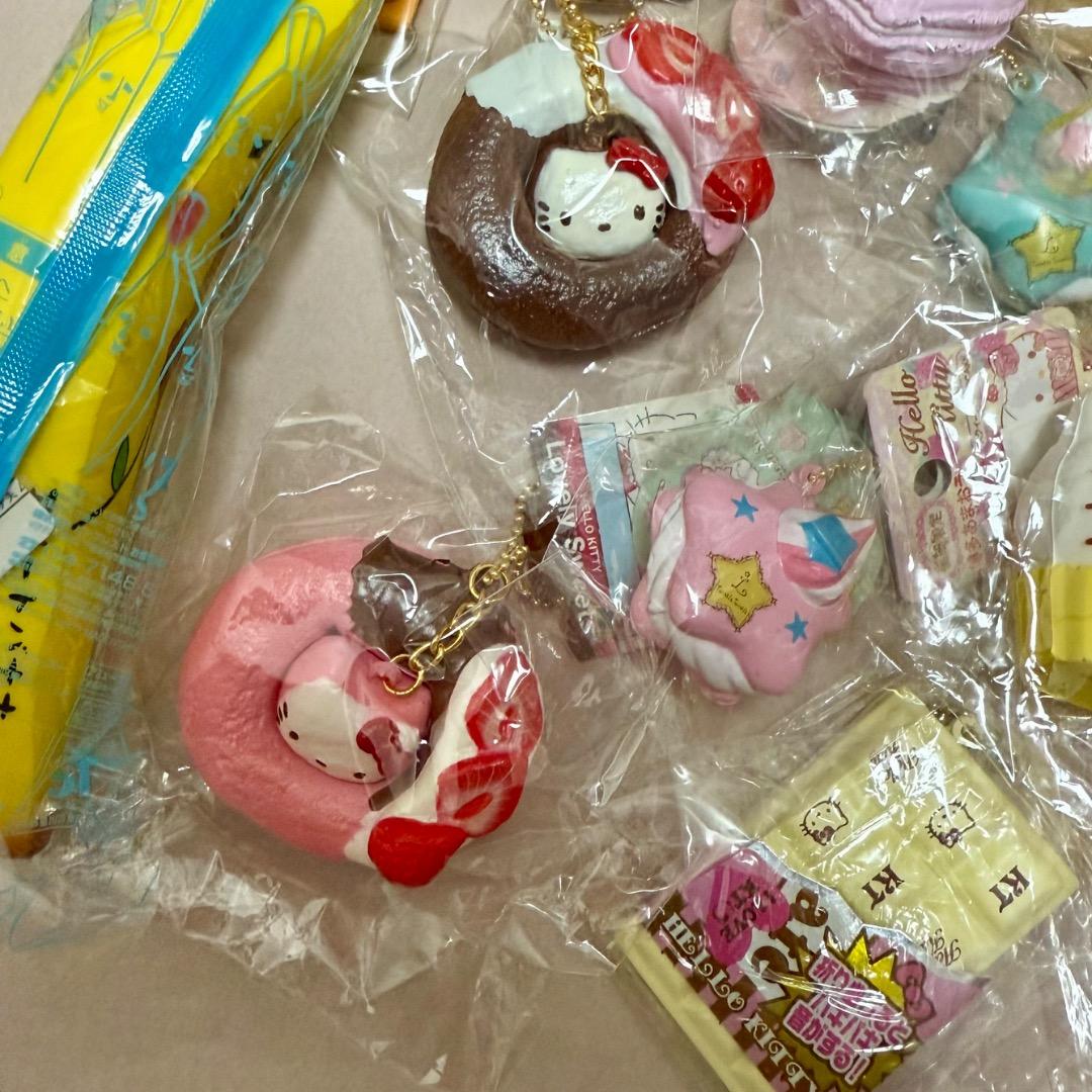 スクイーズ　ハローキティ　マイメロディ　など　大量セット