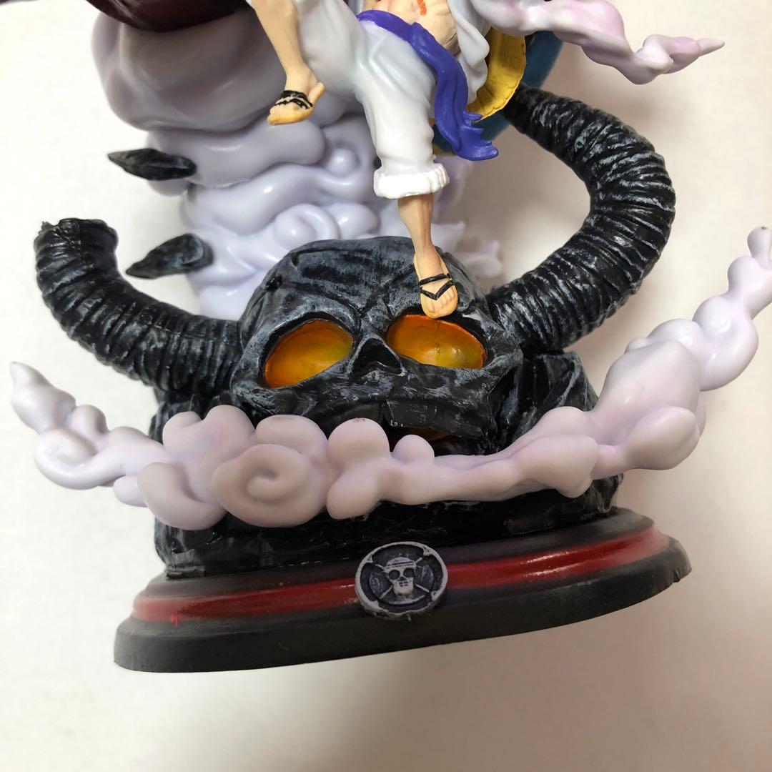 ワンピース フィギュ ルフィ ギア5 ヒトヒトの実 幻獣種 モデル“ニカ”