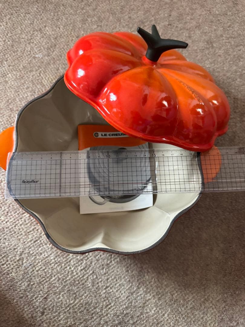 新品未使用ル・クルーゼ パンプキン＆トリベット＆ミニココット