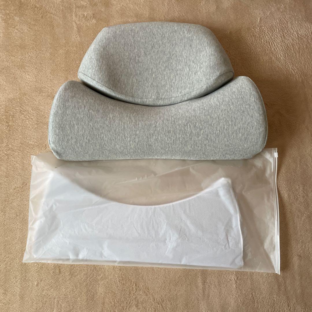 首と肩のことだけを考えたダブル枕 定価１３５００円＋送料