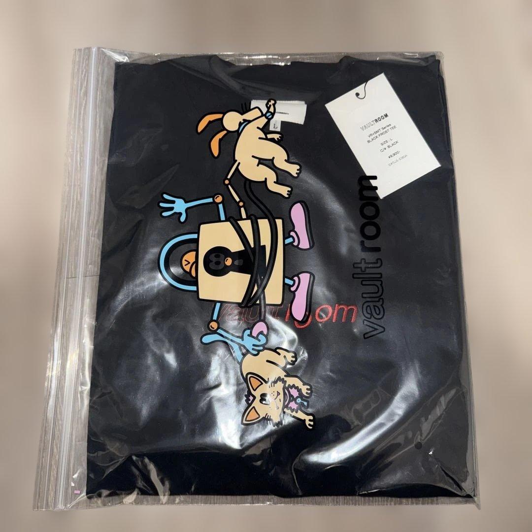 vault room 女神転生 BLACK FROST Tシャツ 新品】VR×SMT Series BLACK