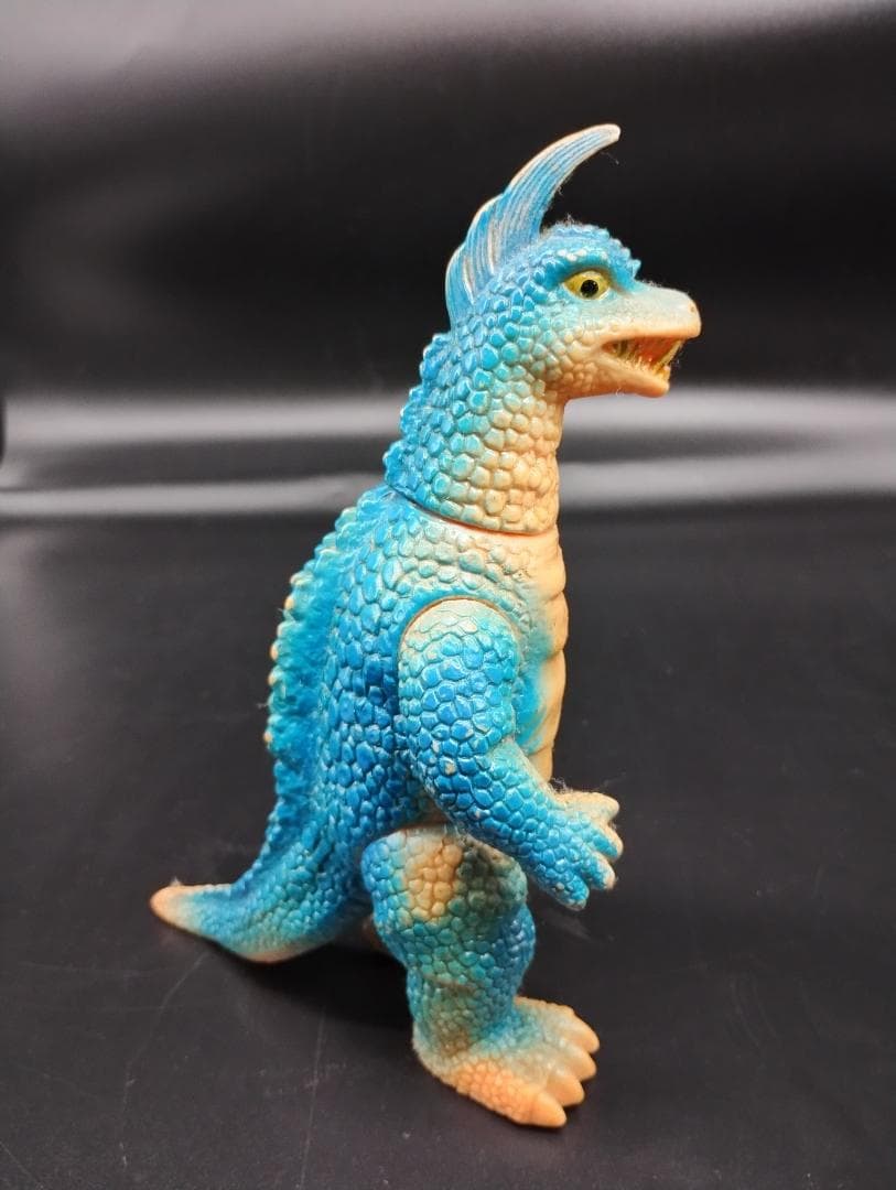 ブルマァク　アーストロン　当時物　ソフビ　ウルトラマン　怪獣