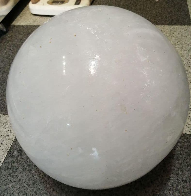 【超特大!!!】ホワイトカルサイト　丸玉　34kg