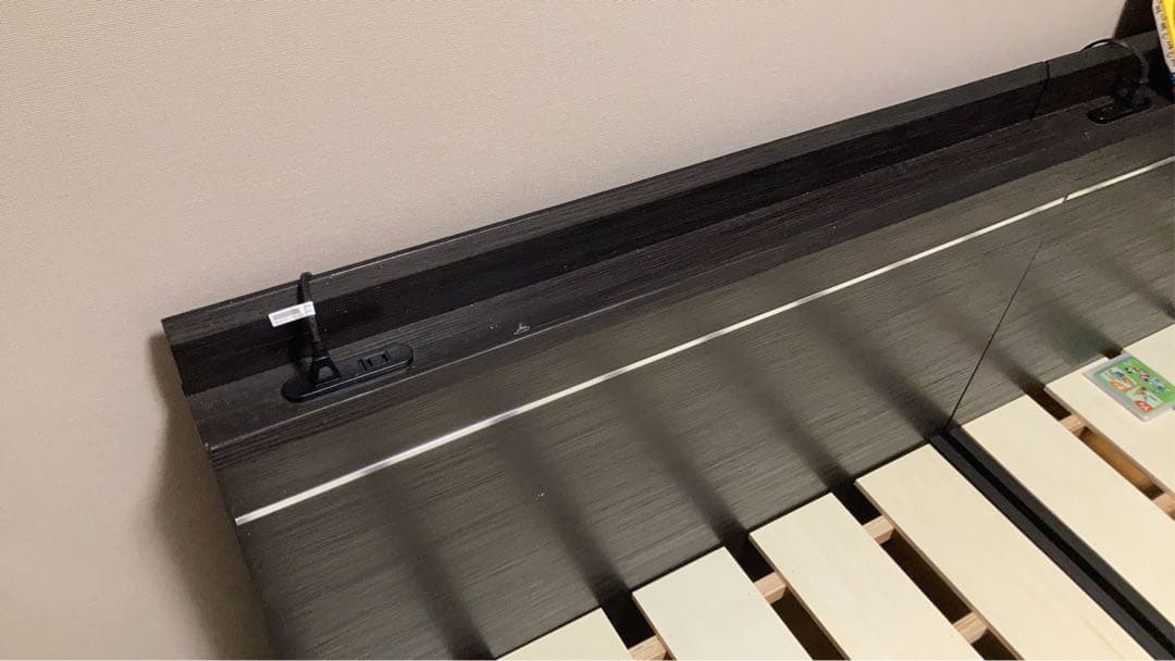 ①マナベインテリアハーツ　シングルベッドフレーム 木製スラット ダークブラウン