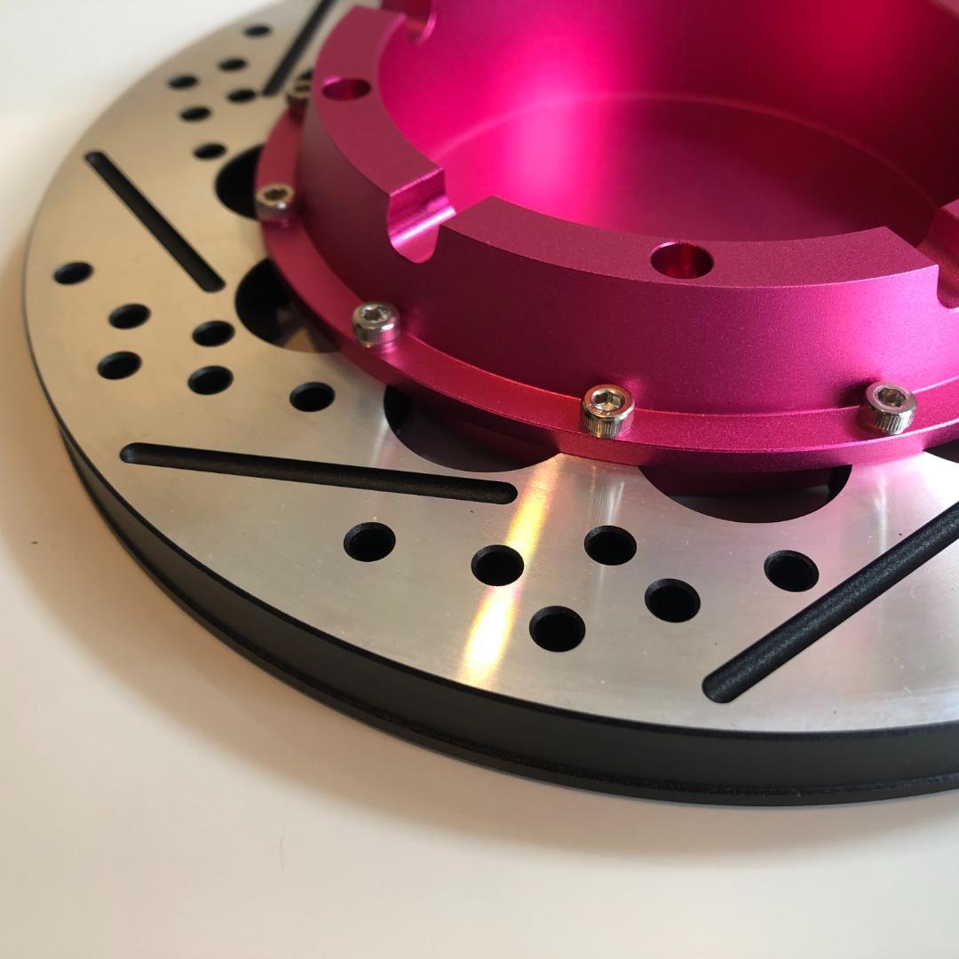 ブレーキキャリパーモチーフの小物入れ アッシュトレー 灰皿 ピンク