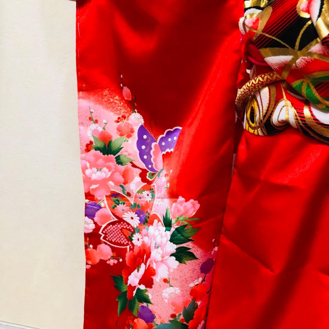 七五三七歳❣️四つ身着物光沢地未使用⭐︎赤地手毬花金彩煌びやか絢爛⭐︎完全フルセット