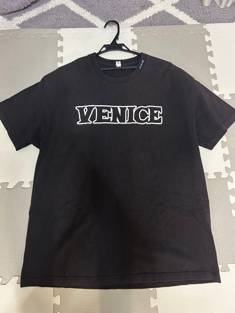 細美武士着用！VENICEロゴ Tシャツ メンズ 黒 - メルカリ