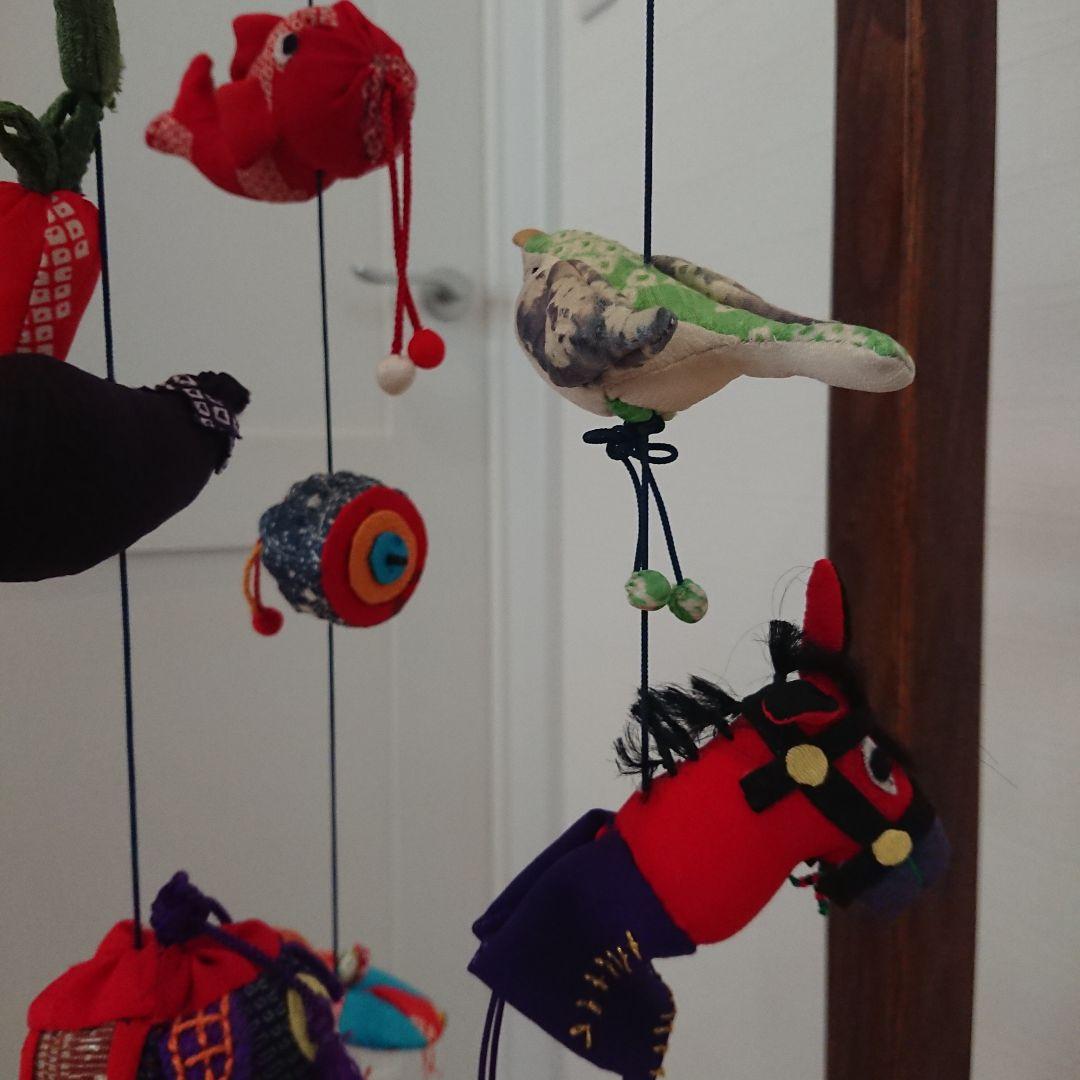 伝統的な布製の五月人形 吊るし飾り