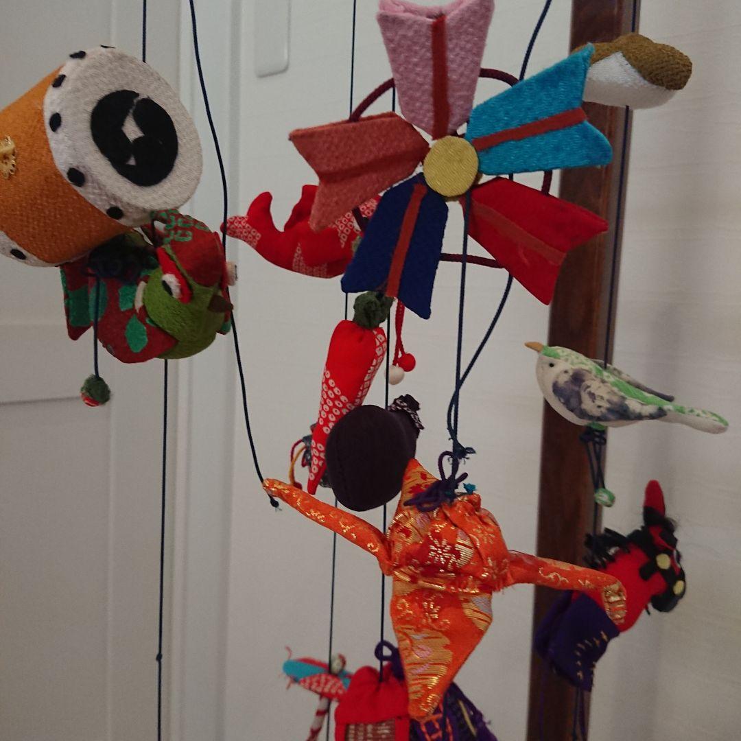 伝統的な布製の五月人形 吊るし飾り
