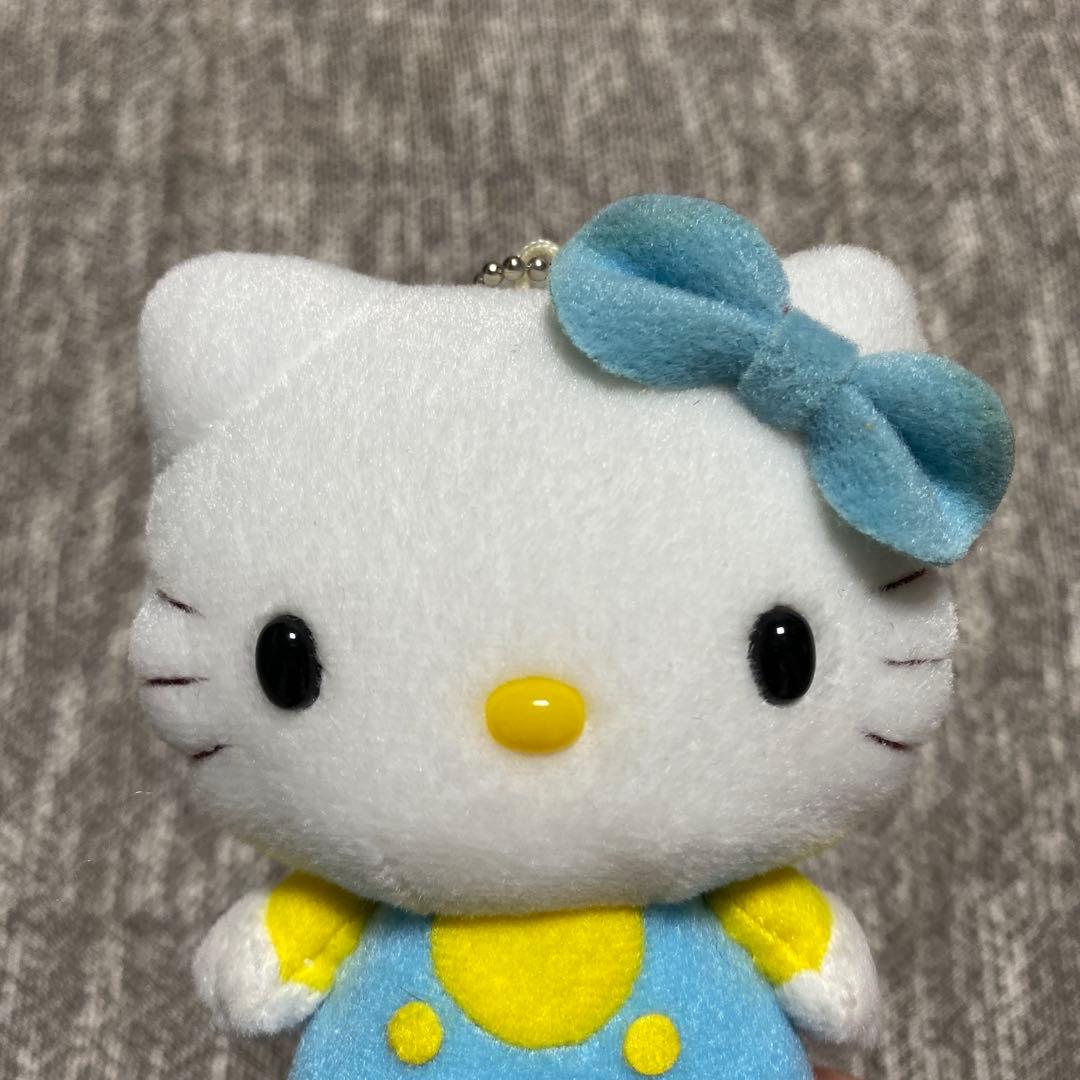 【激レア 】Sanrio ハローキティ マスコット キーホルダー　水色