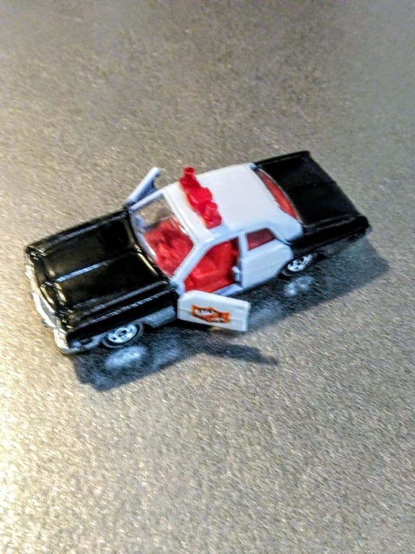 トミカ　ダッジコロネット　アメリカンポリスカー　箱無し