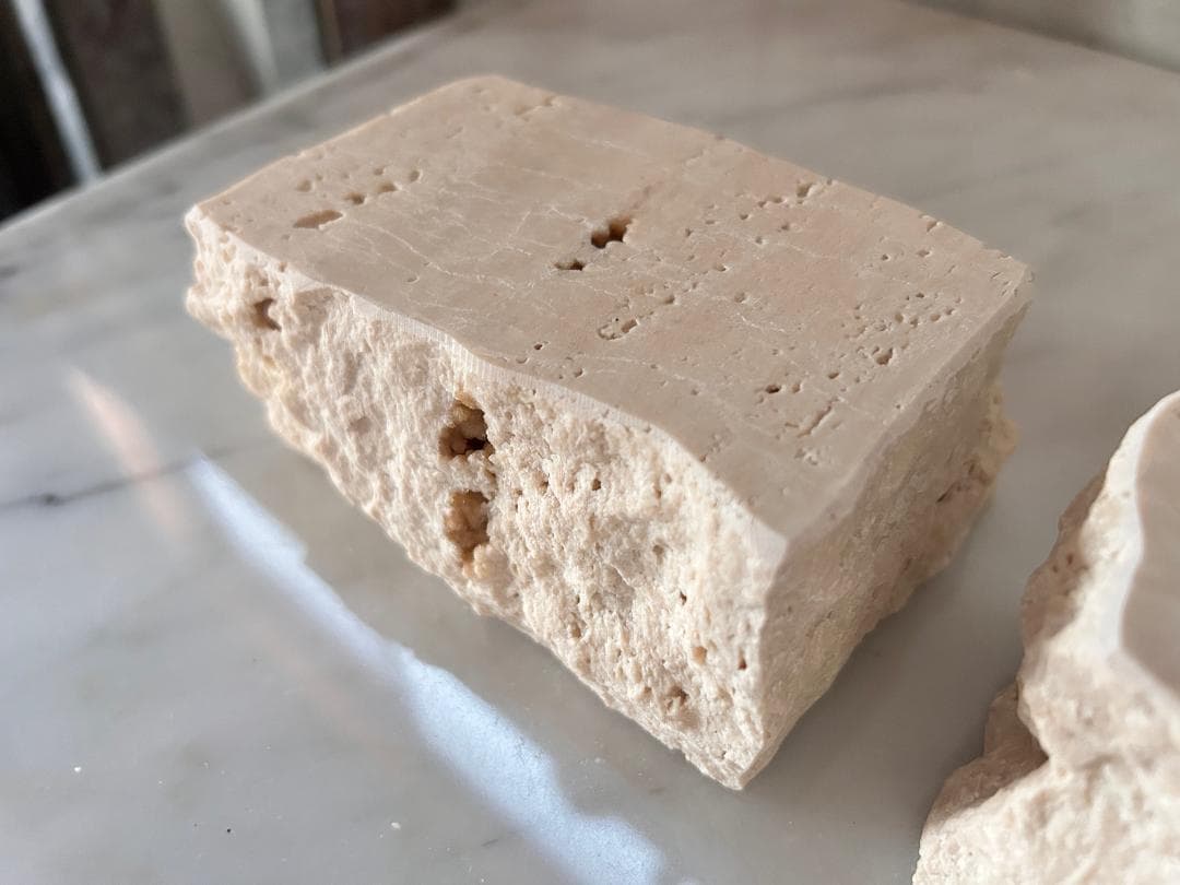 天然大理石　イタリア　トラバーチン　3個セット　割肌　●アクセサリー台●送料無料