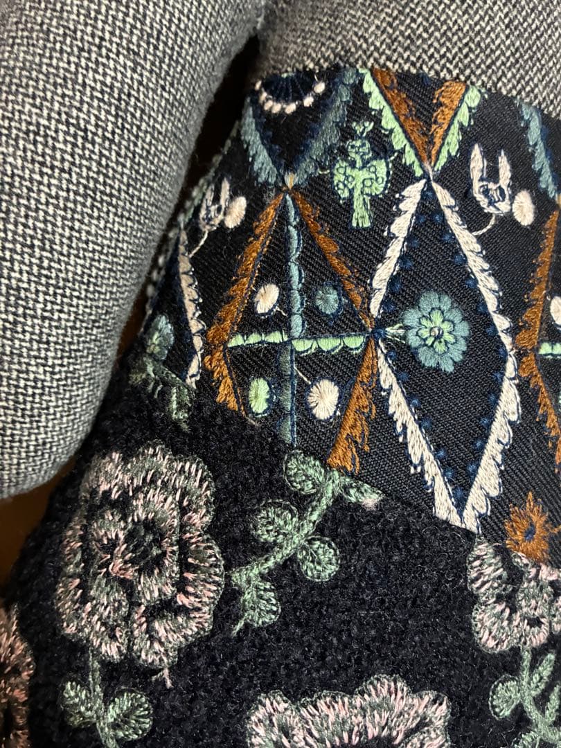 ミナペルホネン　2025 うさぎクッション　未使用品　バラッド　タンバリン