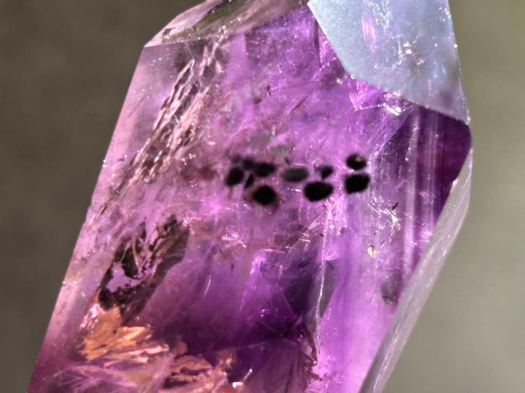 《ロマネサイトinファントムアメジスト＊虹舞うワンド》