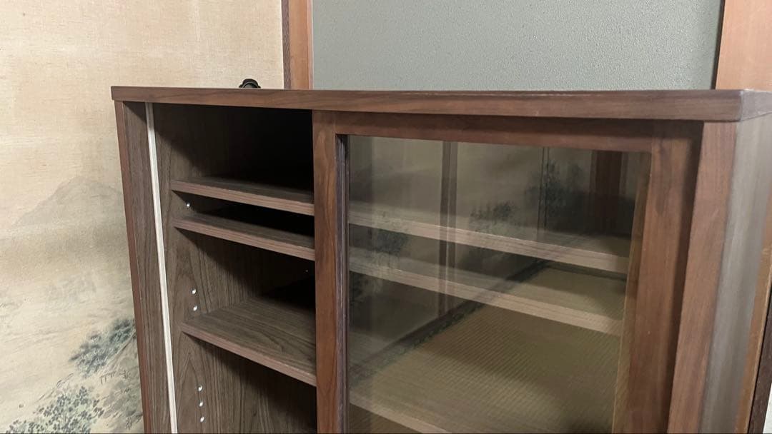 無印良品 ウォールナット材キャビネット 引戸タイプ 脚付き 廃盤モデル