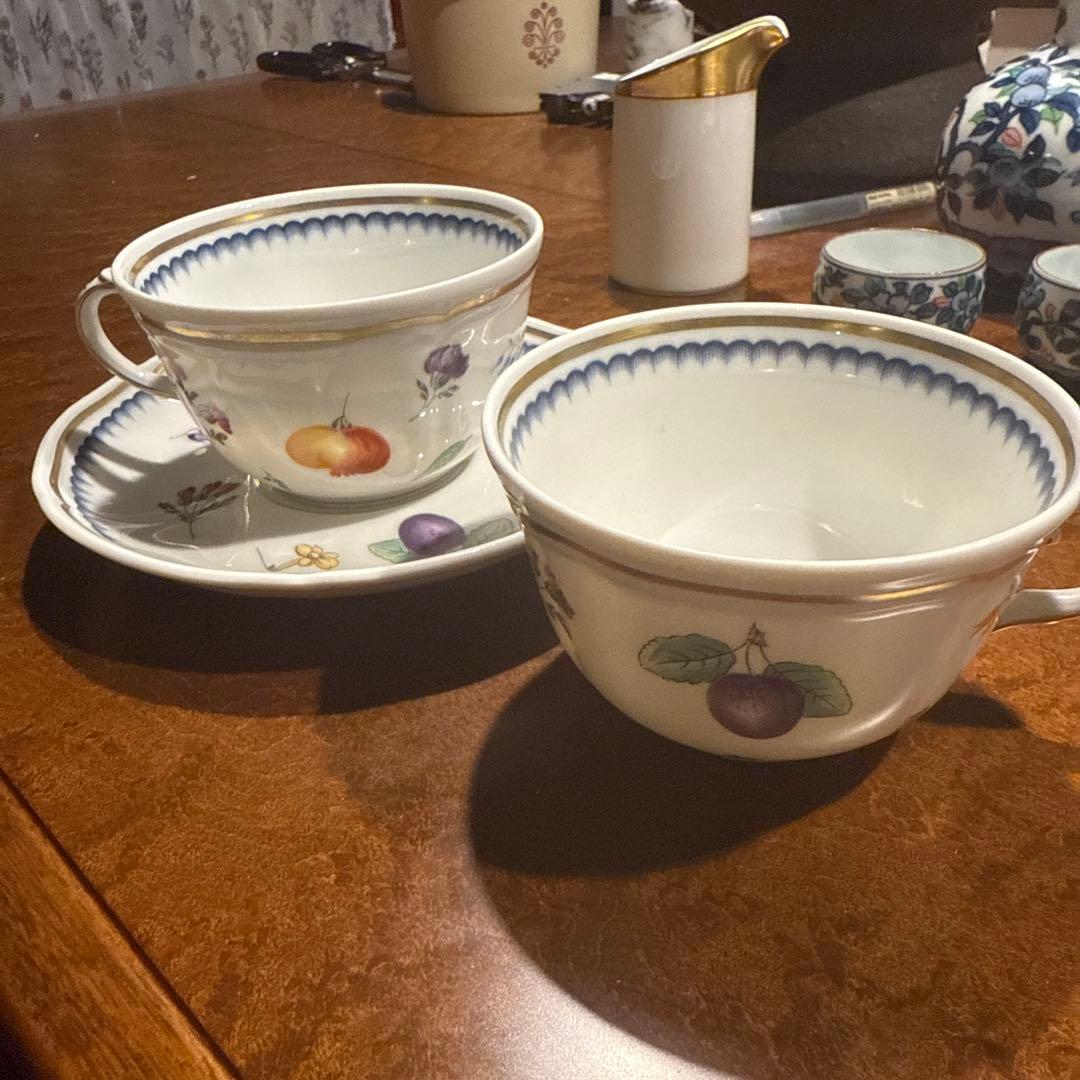 リチャードジノリ イタリアンフルーツ ティーカップ プレート19センチ 2組