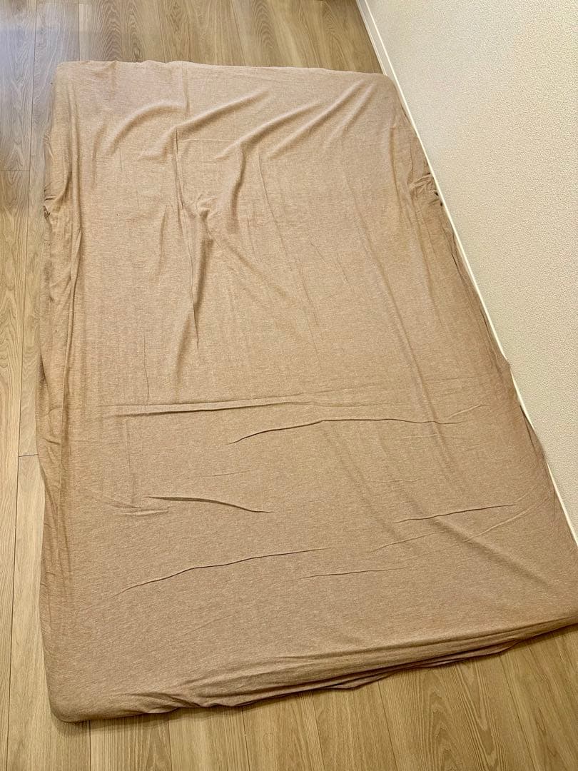 【美品】エアウィーヴ 四季布団　セミダブル シーツ付き