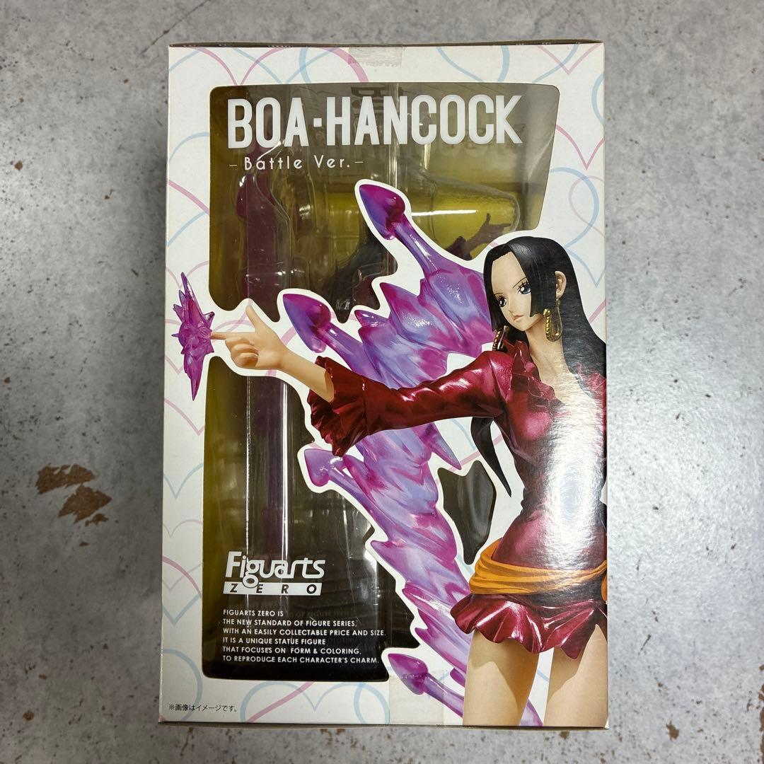 ワンピース　ボアハンコック　フィギア