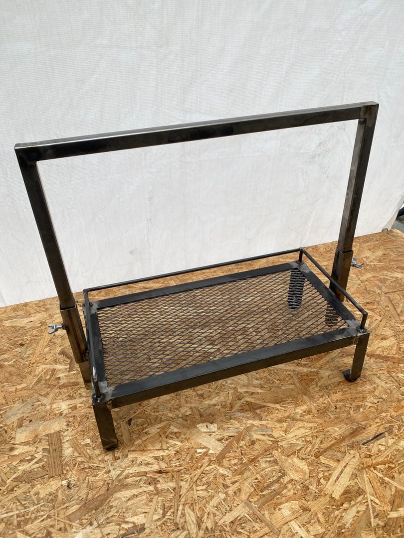 アイアンシェルフ　アイアンラック　植物棚　多肉植物　アガベ　育成ライト