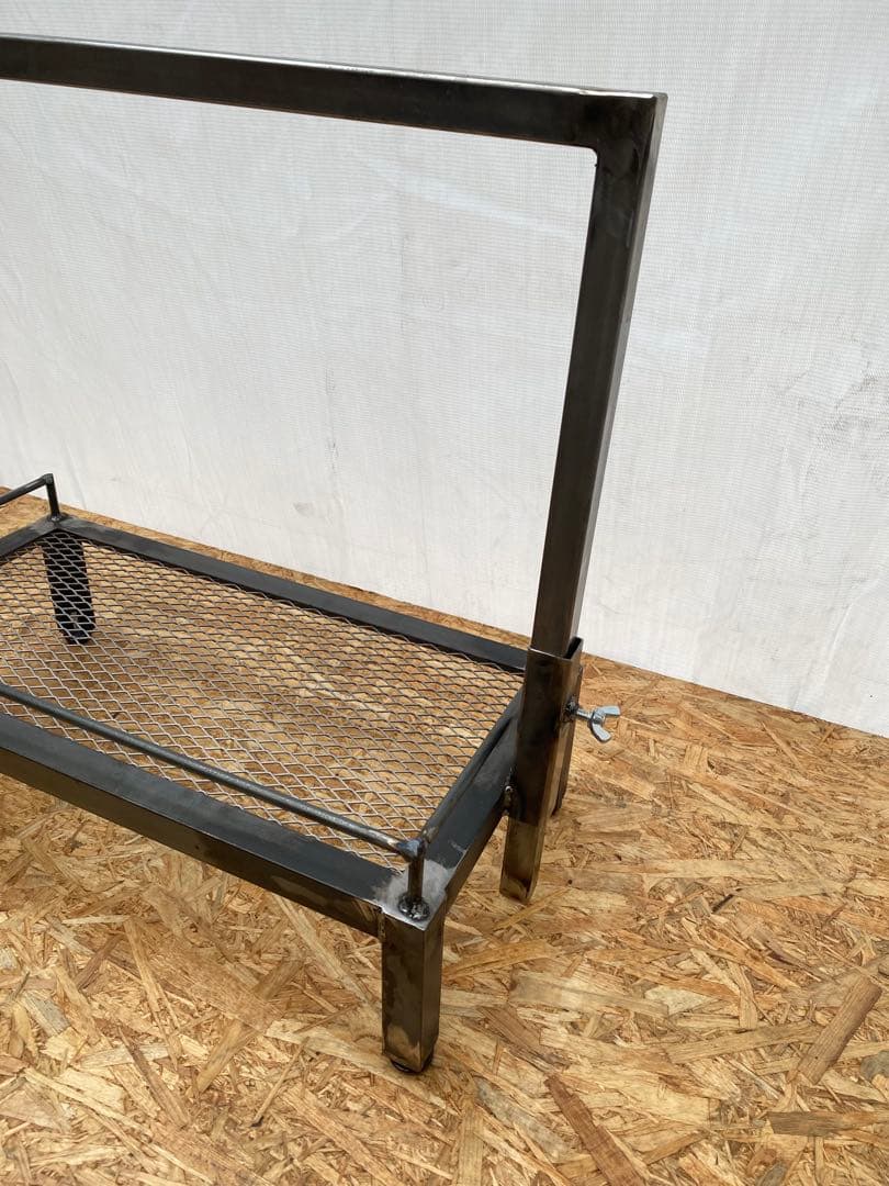 アイアンシェルフ　アイアンラック　植物棚　多肉植物　アガベ　育成ライト