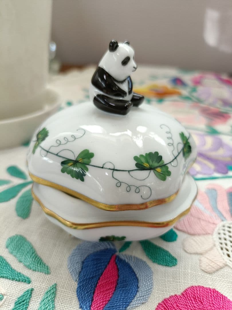 未使用　ヘレンド[ウィーンからくさ] パンダ小筺