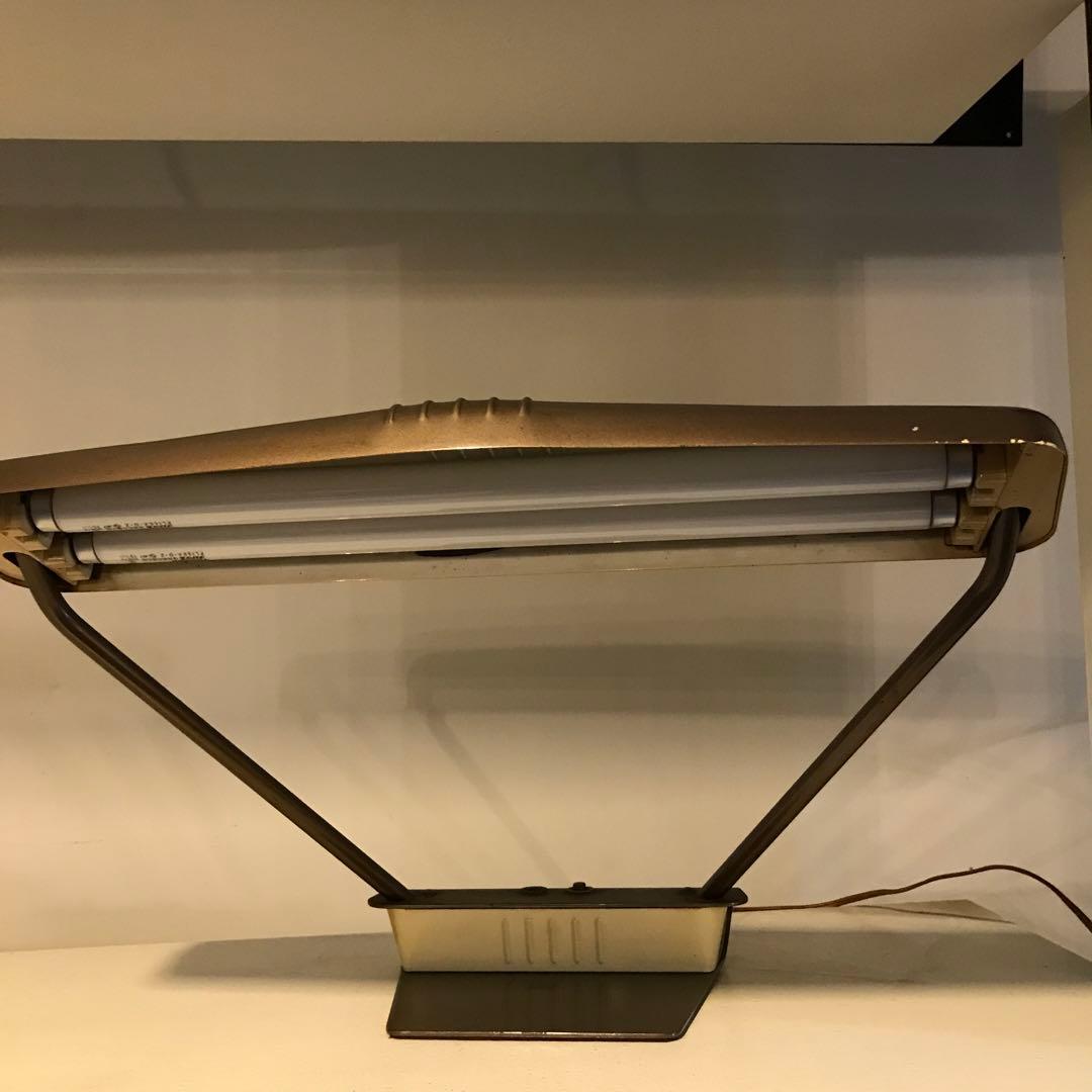 スタンド　アンティーク