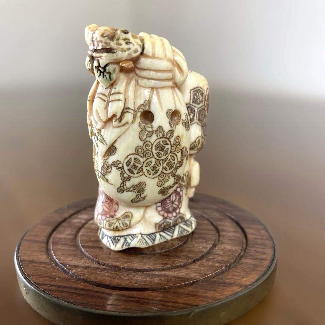 布袋様の根付けです。