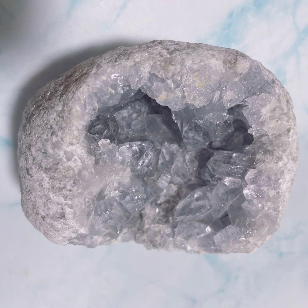 セレスタイト 天青石 天上界 原石 天使 ジオード 晶洞 ドーム 天然石