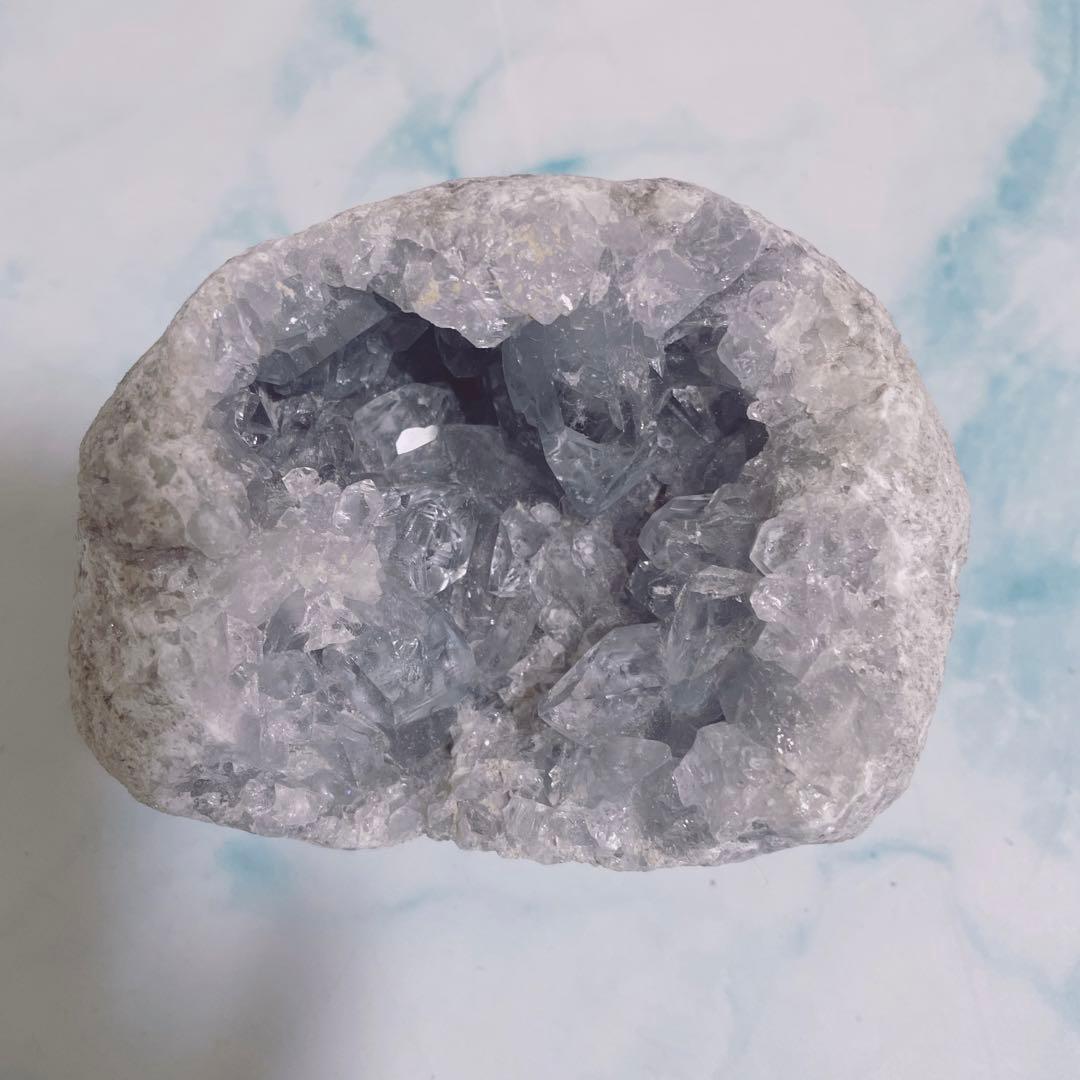 セレスタイト 天青石 天上界 原石 天使 ジオード 晶洞 ドーム 天然石