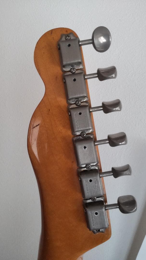 Fender Telecas American Vintage (1982製) - メルカリ