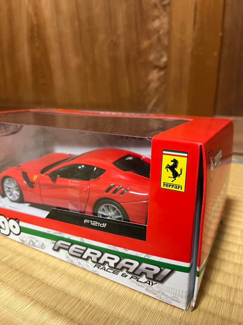 京商 フェラーリ F12tdf burago 1/24 AUTOart - メルカリ