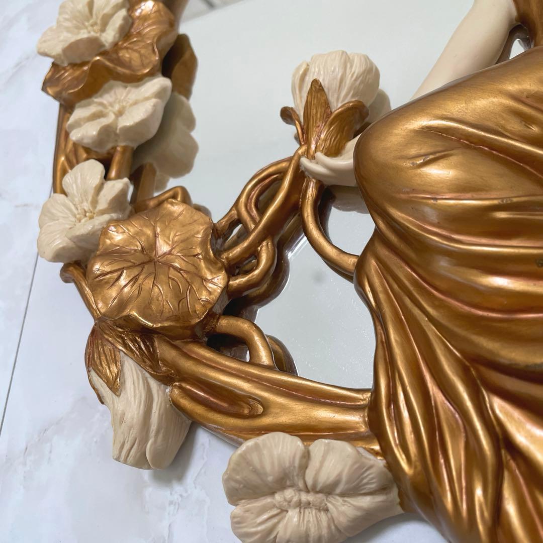 アール・ヌーヴォー　壁掛け鏡