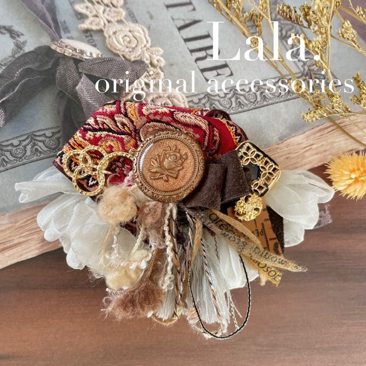 no.44  ハンドメイド　フォークロアなヘアアクセサリー