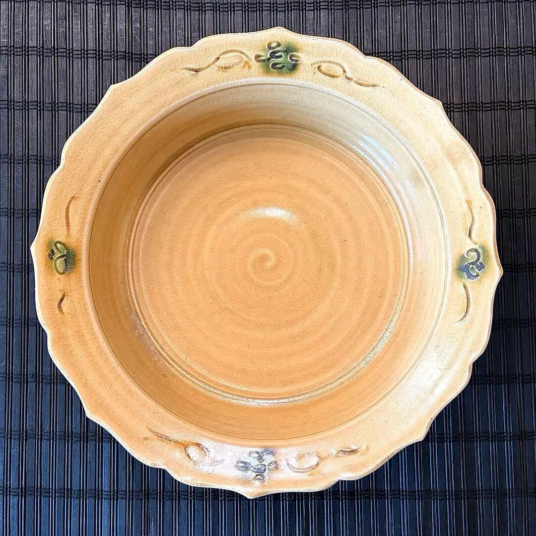 【未使用保管品】黄瀬戸焼 郷之窯 【水野健二】作 輪花銅羅鉢 菓子鉢 大鉢盛鉢