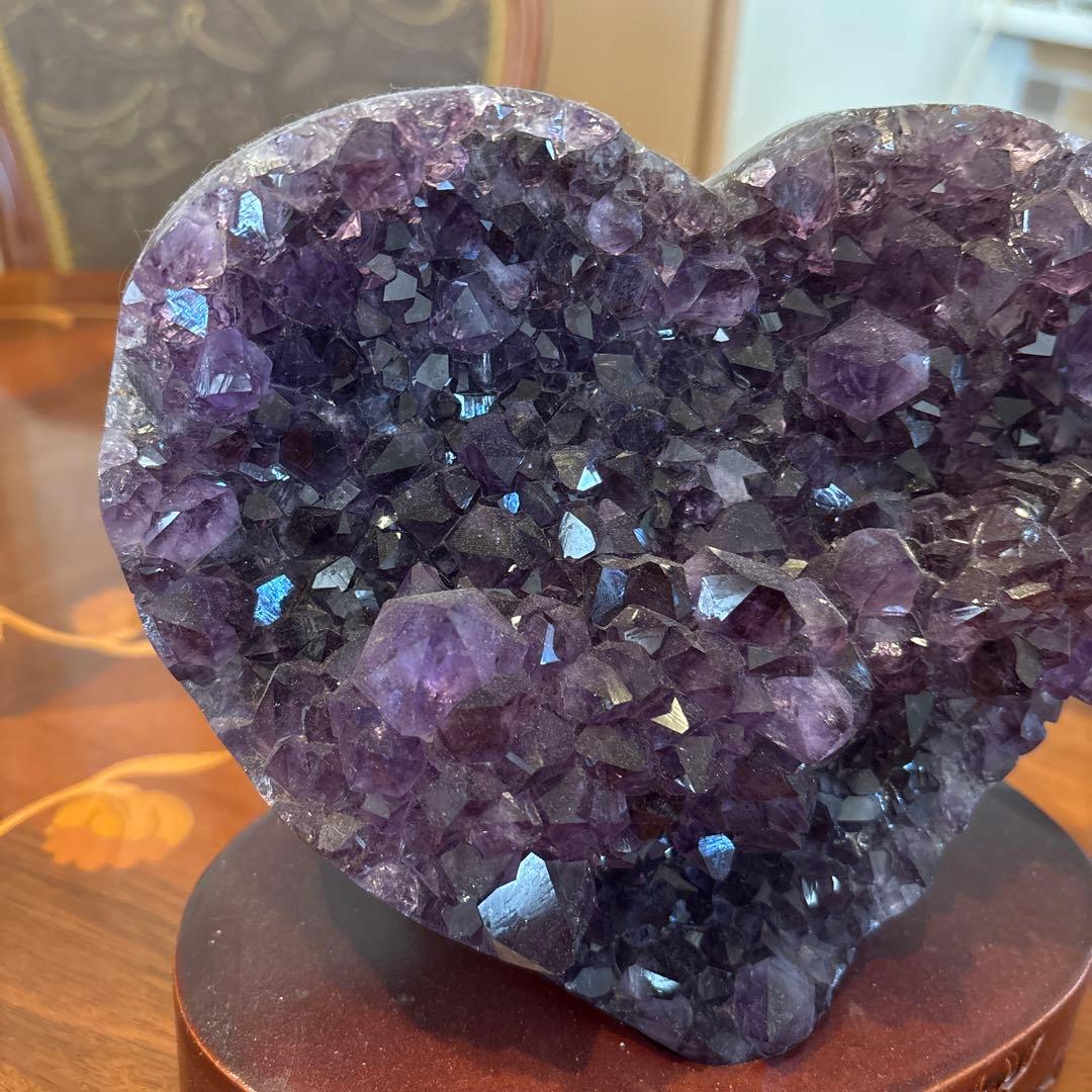 アメジスト♡ビックハート♡キラキラ天然石♡専用台座付き