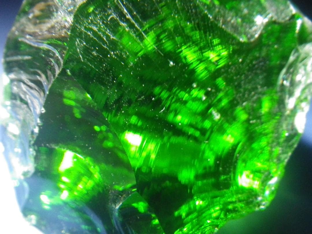 アンダラクリスタル 大きな　　２４０１２５－３