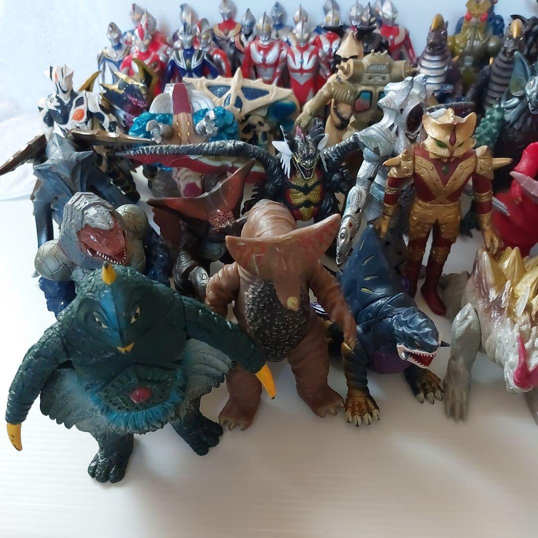 ウルトラ怪獣・ウルトラマン800シリーズ 計62体まとめ売り！当時物