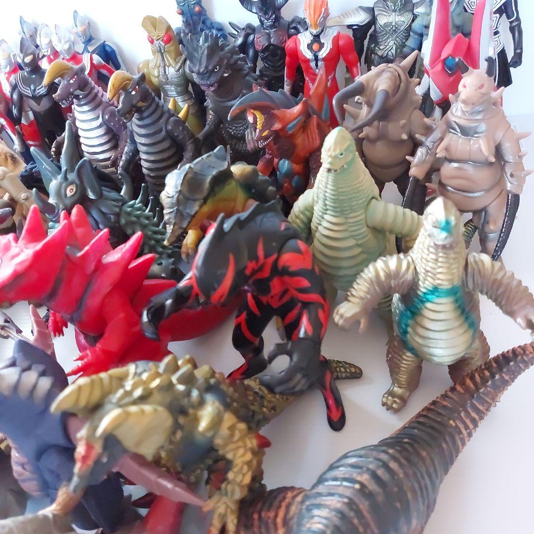 ウルトラ怪獣・ウルトラマン800シリーズ 計62体まとめ売り！当時物