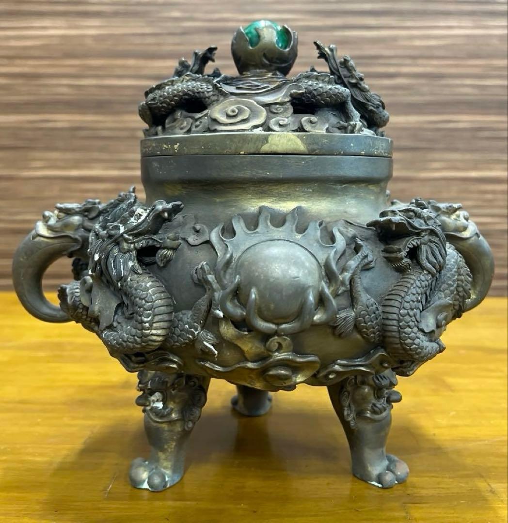 大明宣徳年製　龍香炉　三足　翡翠玉　香道具　中国