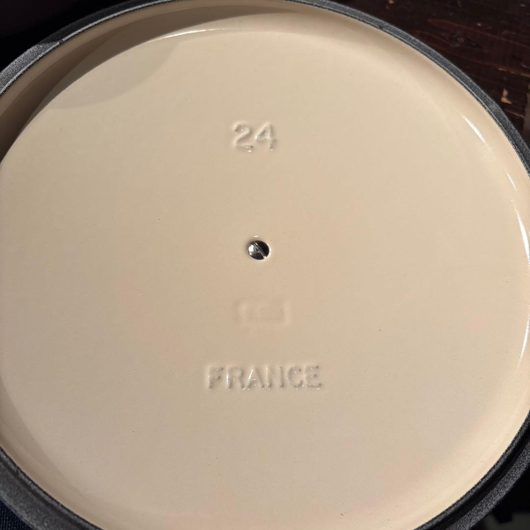 LE CREUSET 両手鍋 4.2L 淡いピンク