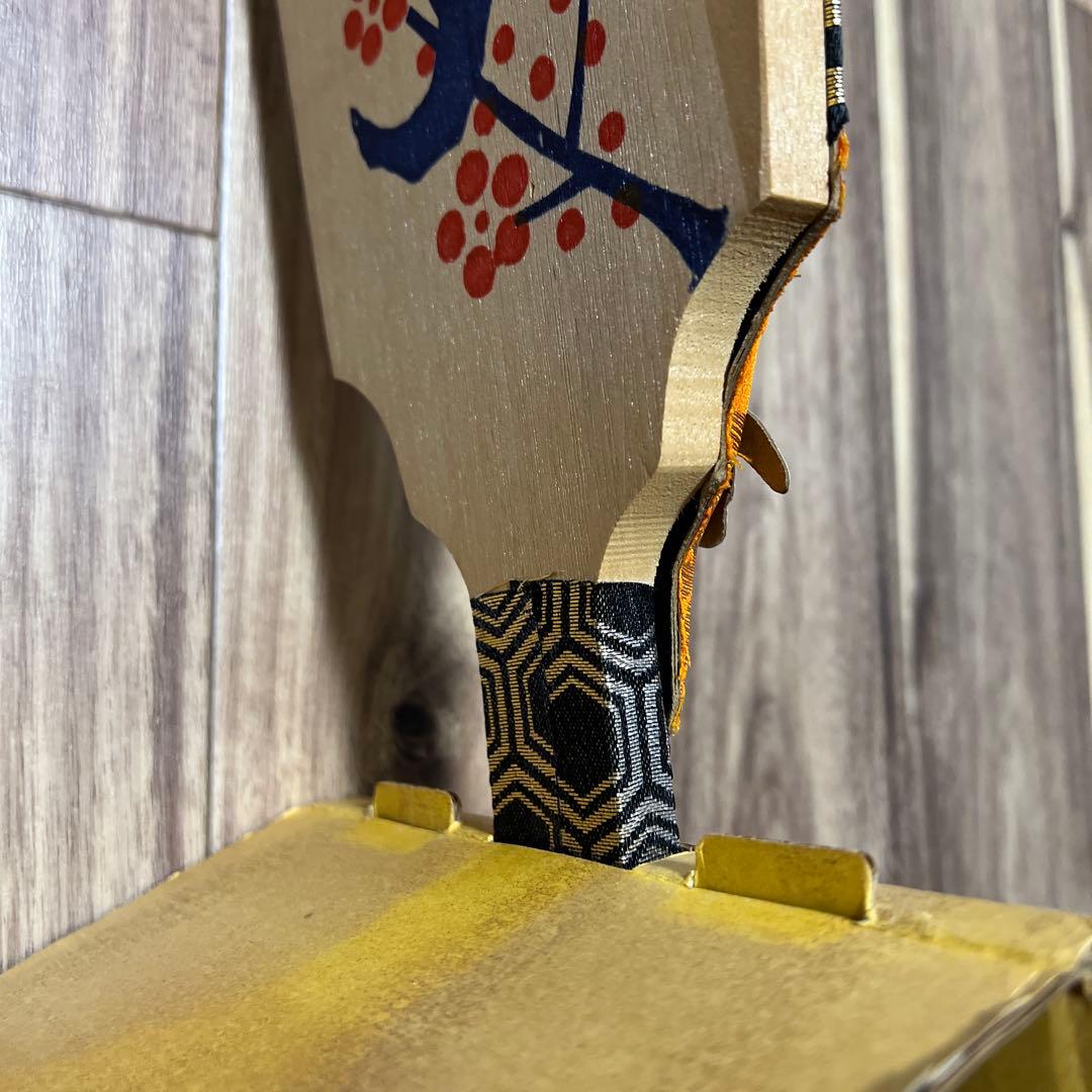 伝統的な羽子板 正月飾り