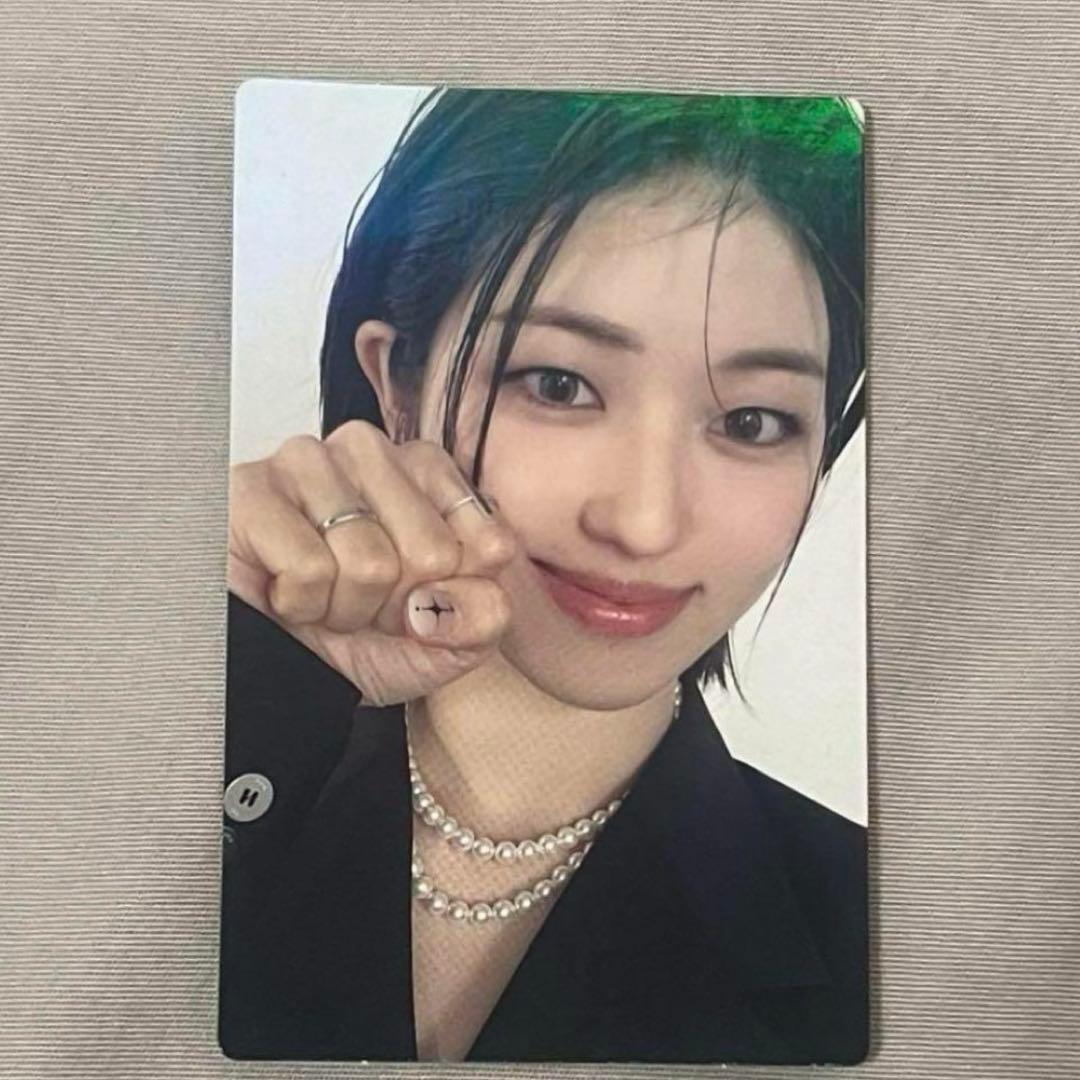 イッシュ IS:SUE ISSUE ホログラムトレカ 田中優希 YUUKI ② - メルカリ