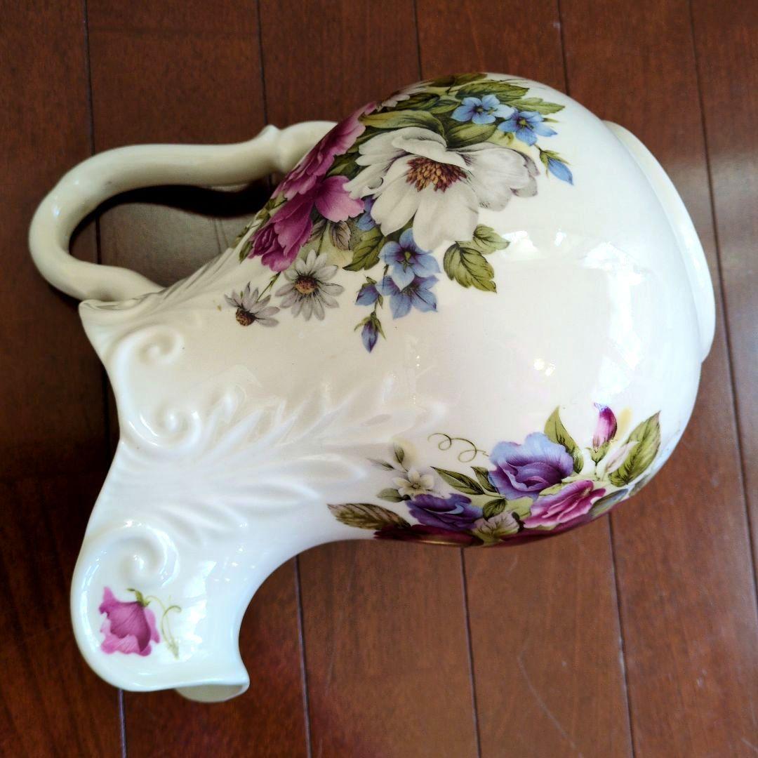 ★英国製　素敵！陶器の洗面セット