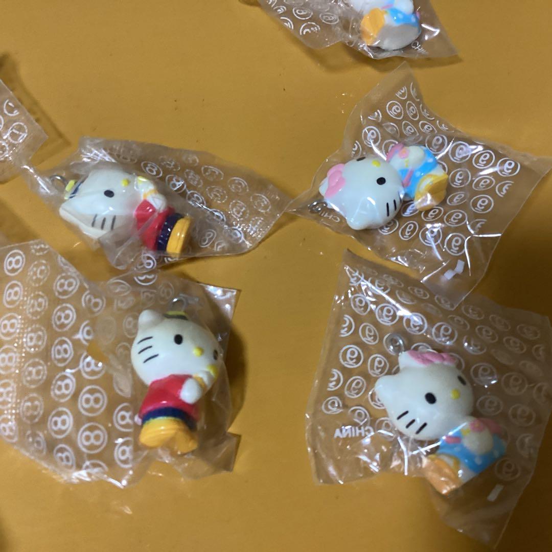 2933ハローキティストラップ