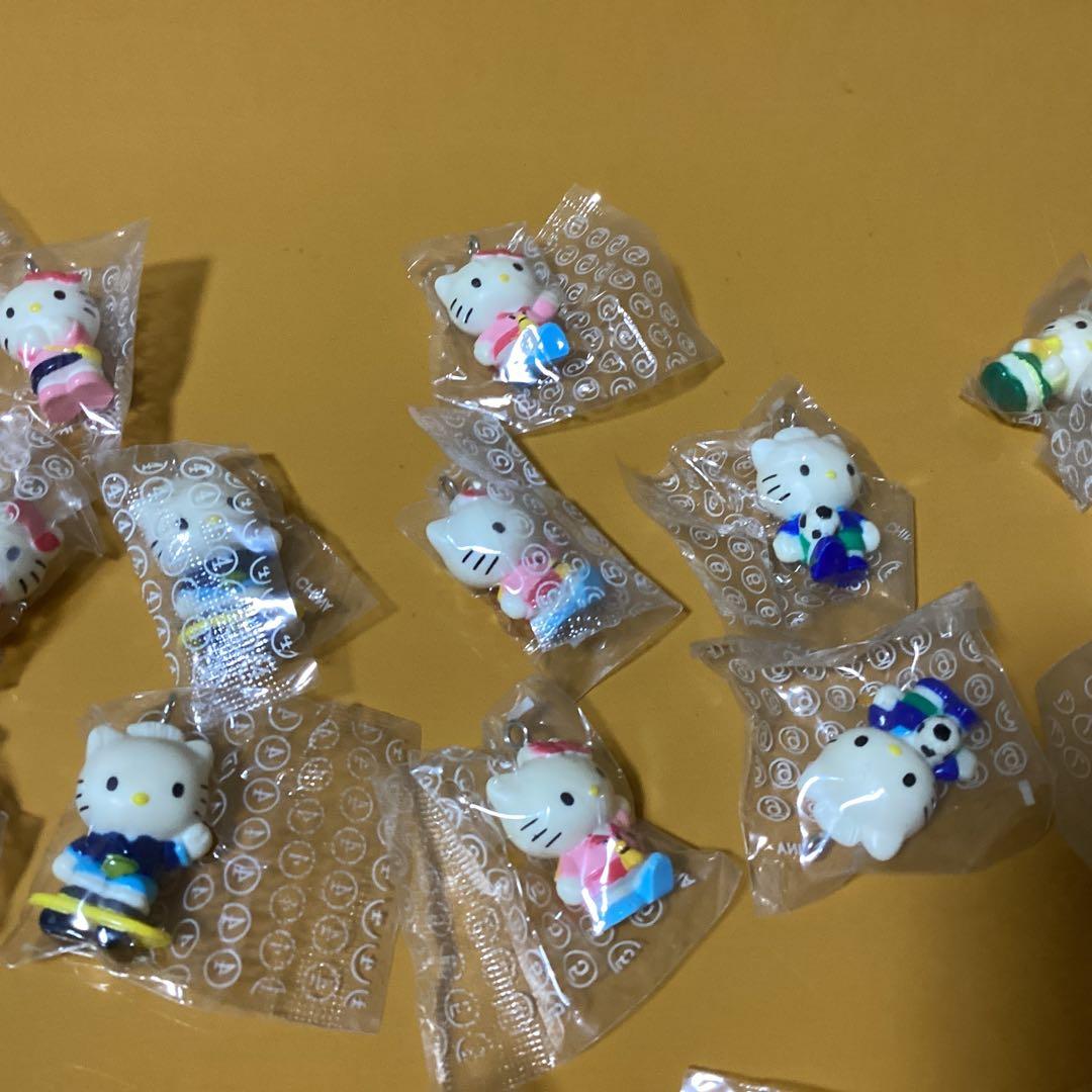 2933ハローキティストラップ