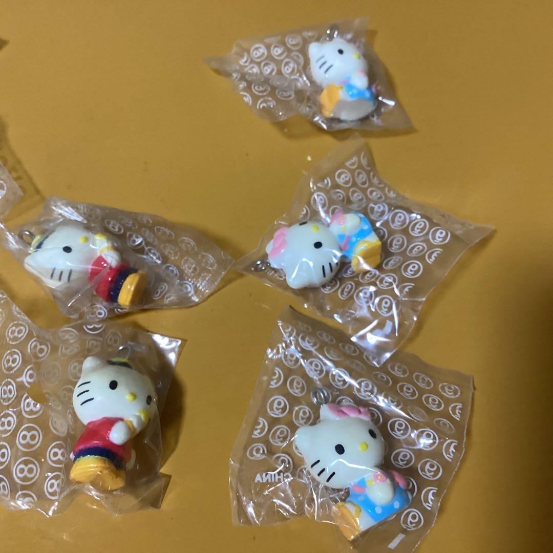 2933ハローキティストラップ