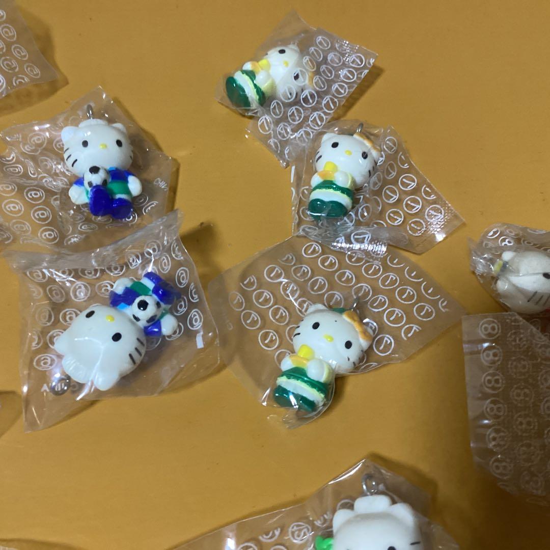 2933ハローキティストラップ