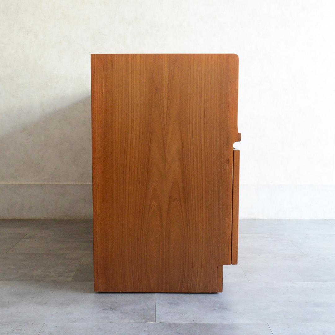 Nathan ネイサン レコードキャビネット テレビ台 AVボード サイドボード