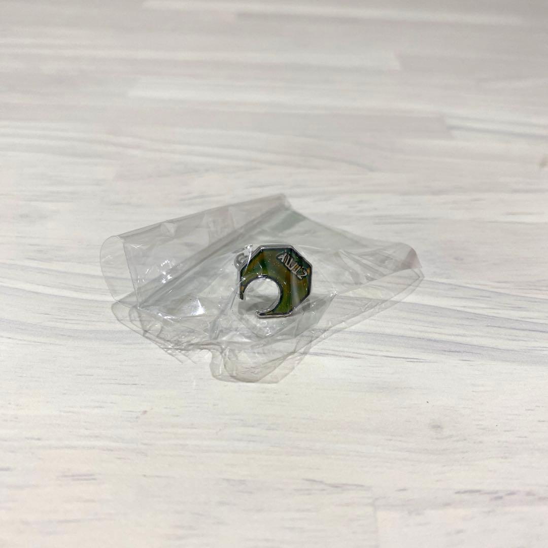 ずとまよ ガチャ ルナモノリス リング シークレット 未使用 - メルカリ